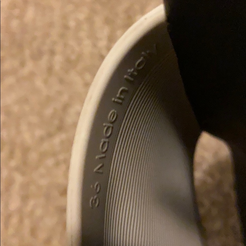 PRADA LOGO PRINT SLIDES - Picture 5 of 5